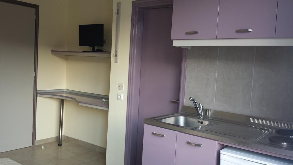 Takis Apartment